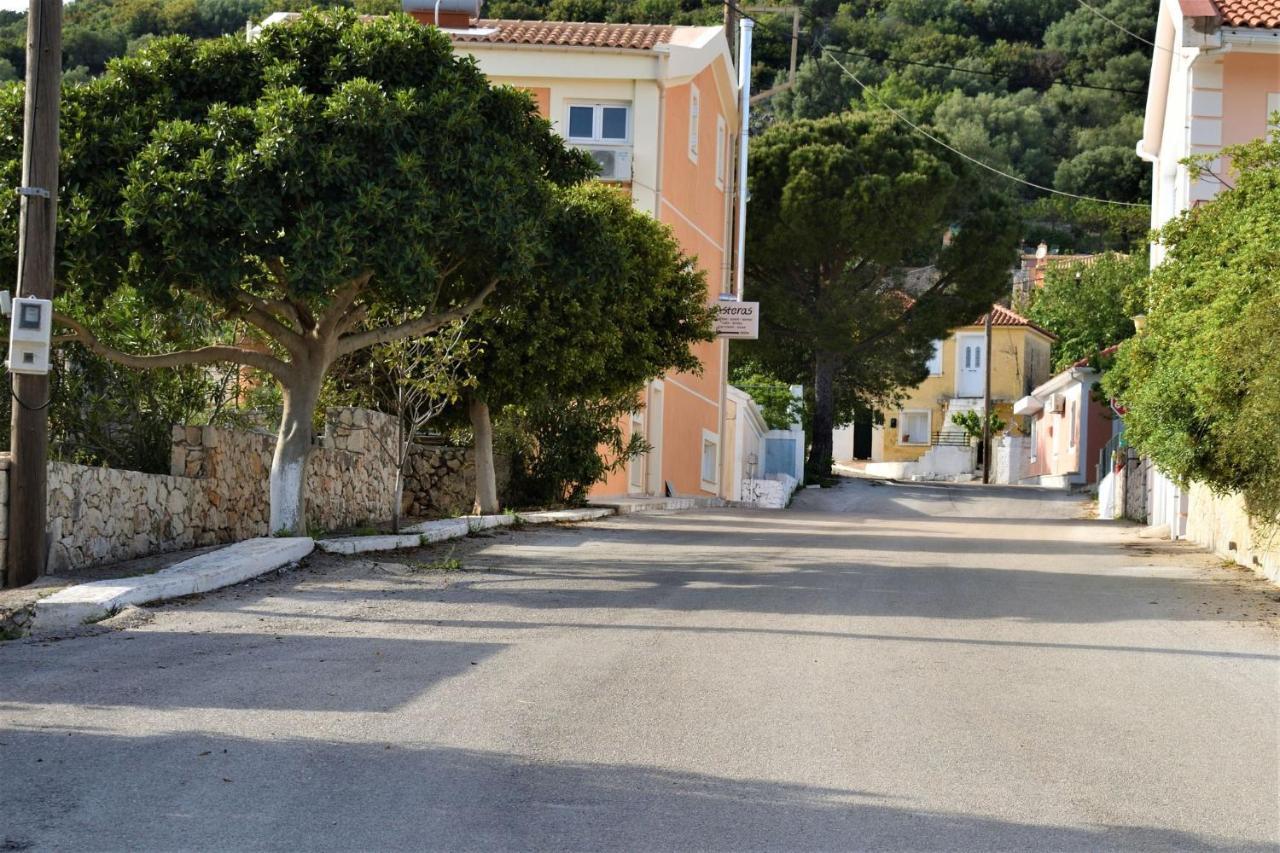 Argiris Kefalonia Traditional Cottage Dhavgáta Esterno foto